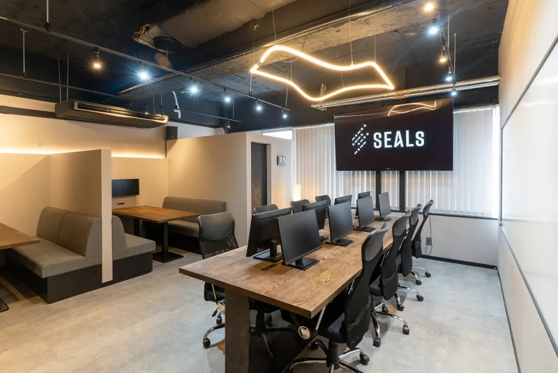 SEALsの事務所内観
